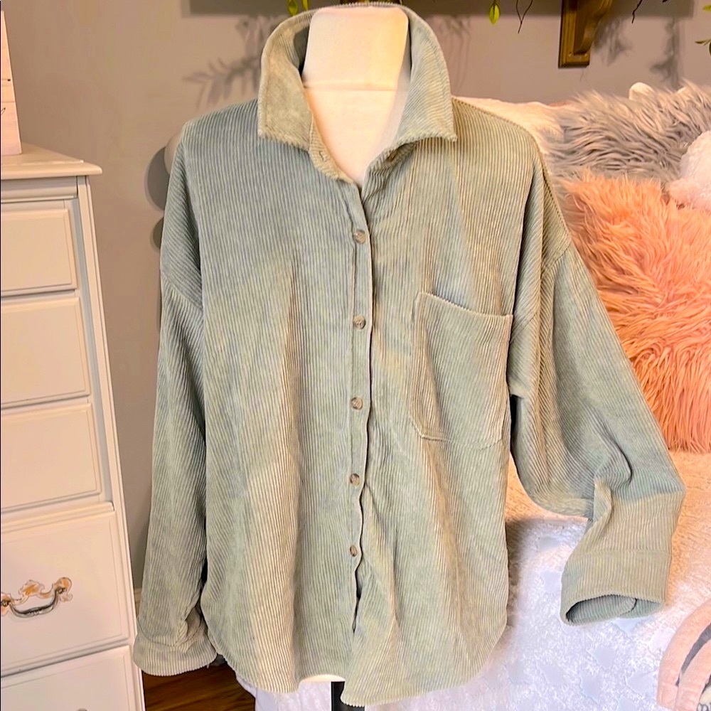 Comfy Soft Corduroy Button-Up Shirt in Sage Green Oversized Small Medium